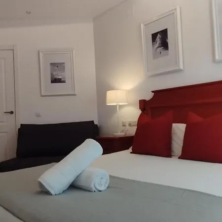 Bed And Snow Art